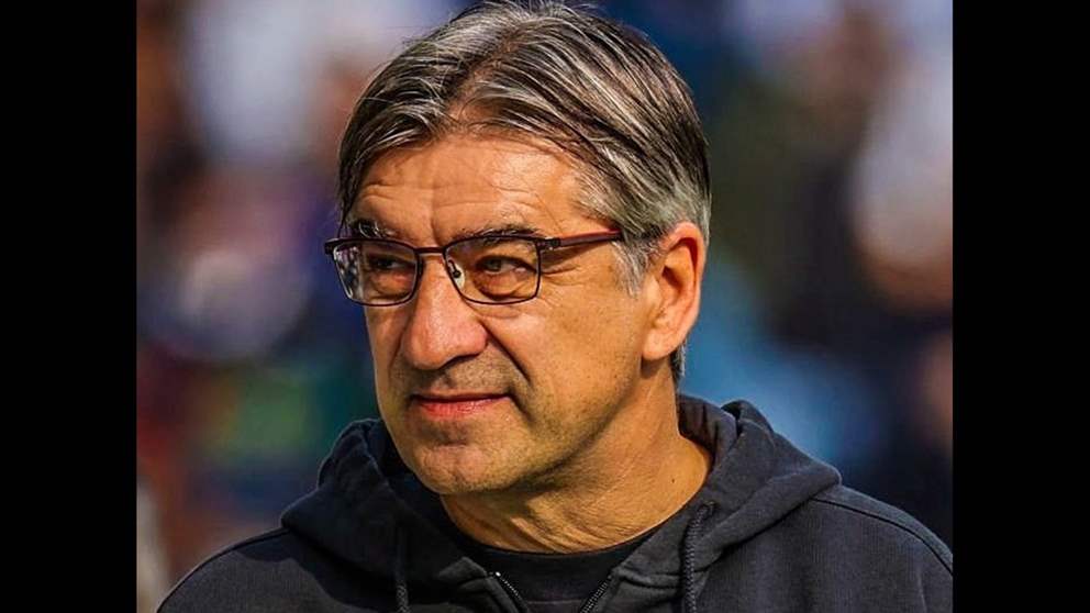 المدرب الذي تمت إقالته 3 مرات في 14 شهراً!