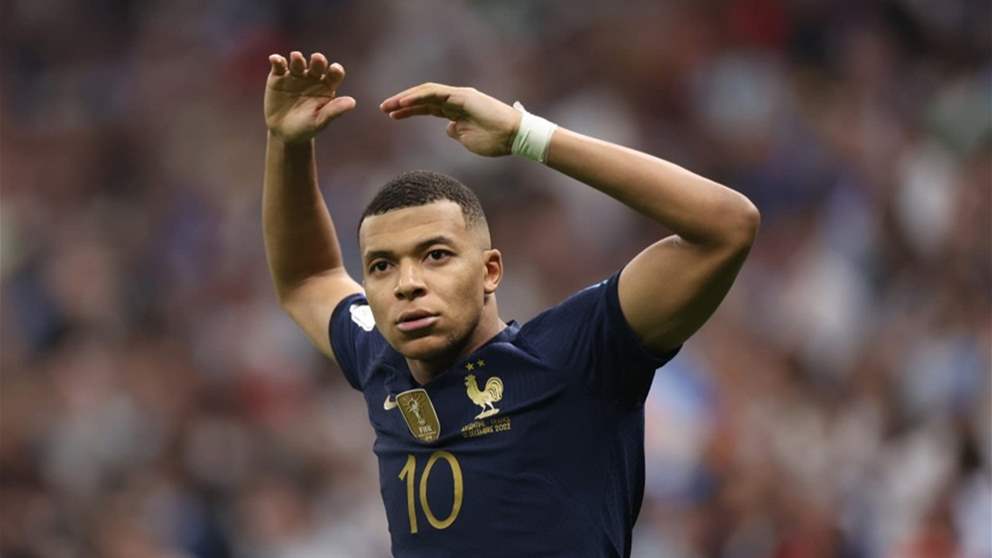 مبابي يبلغ الهدف رقم 400 في مسيرته 