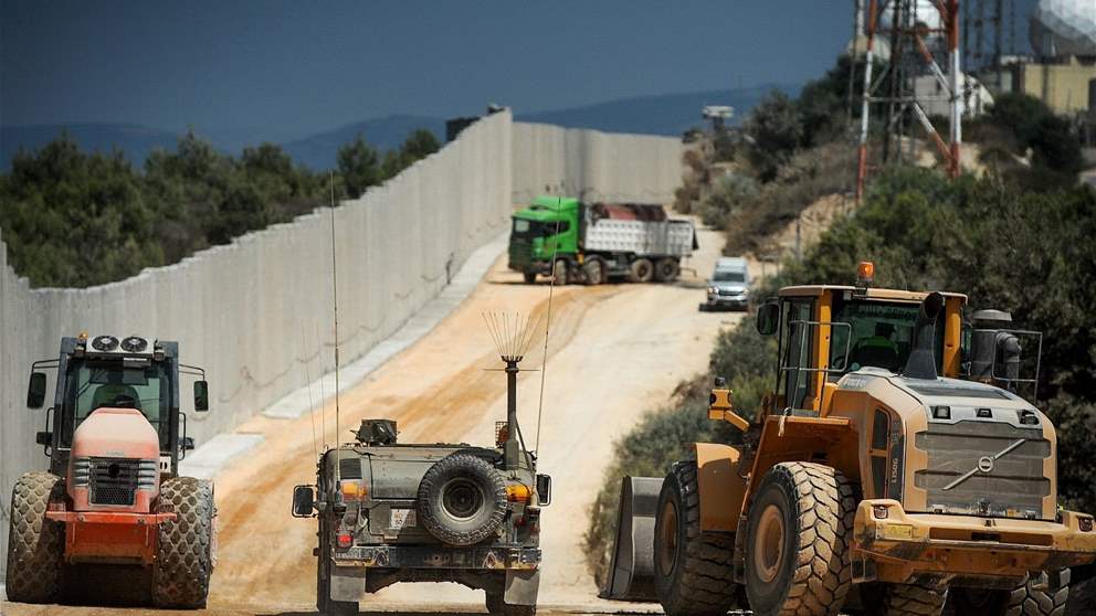جدارٌ إسرائيلي يخترق الحدود اللبنانية.. والأمم المتحدة تُحذّر! 