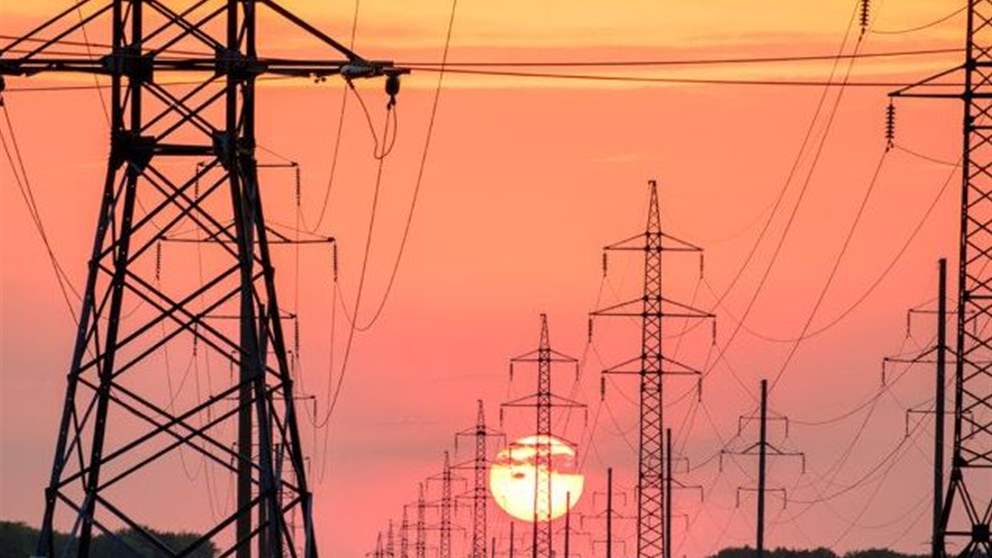 انقطاع التيار الكهربائي عن 30 بلدة في النبطية.. والسبب؟ 