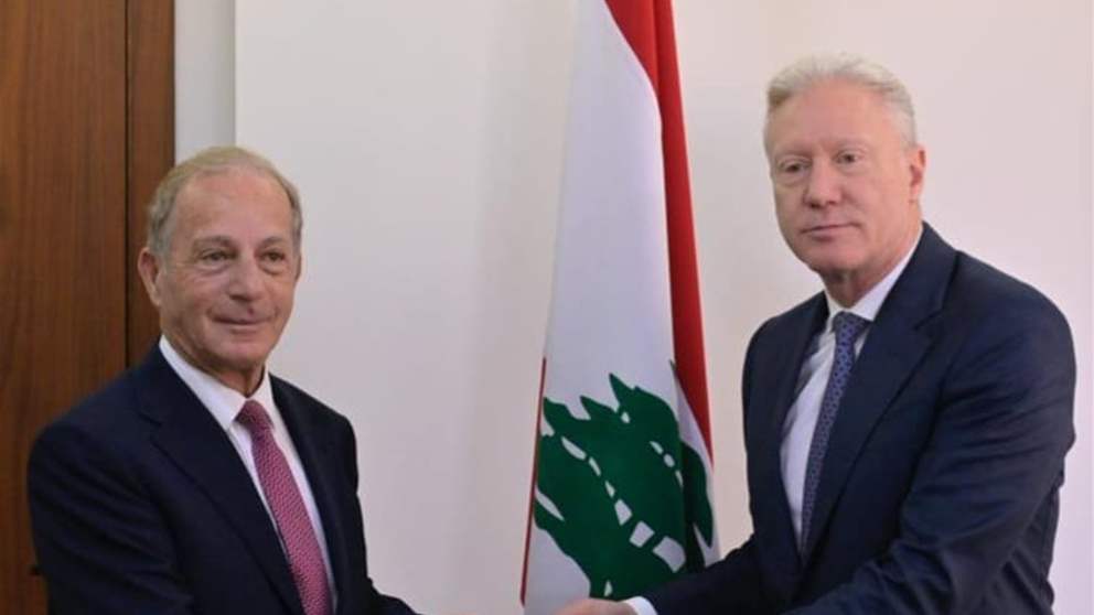 أوراق بين عيسى ورجّي في اللقاء الأول! 