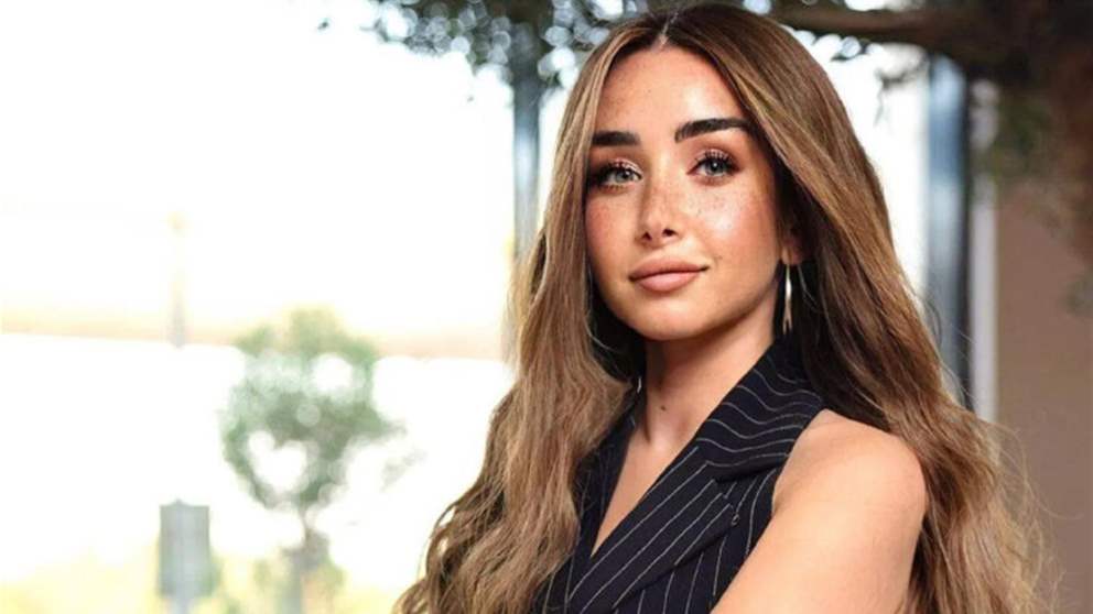 هنا الزاهد تدعم تامر حسني بعد جراحته: “ألف سلامة يا تامر”