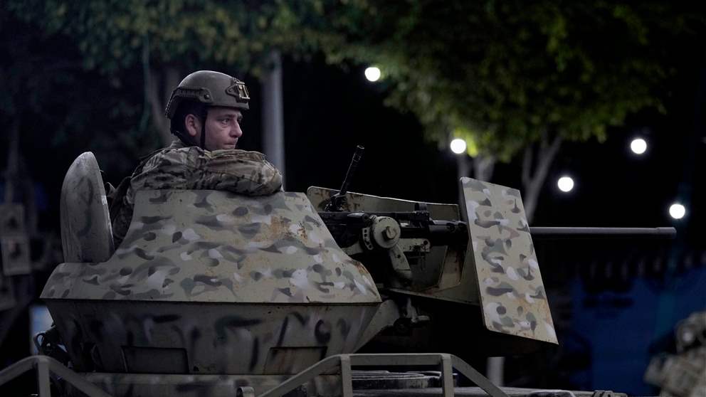 تعزيزات كبيرة للجيش وصلت! (فيديو) 