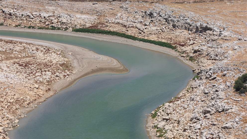 بالصورة: العلم اللبناني يعلو "السد"! 