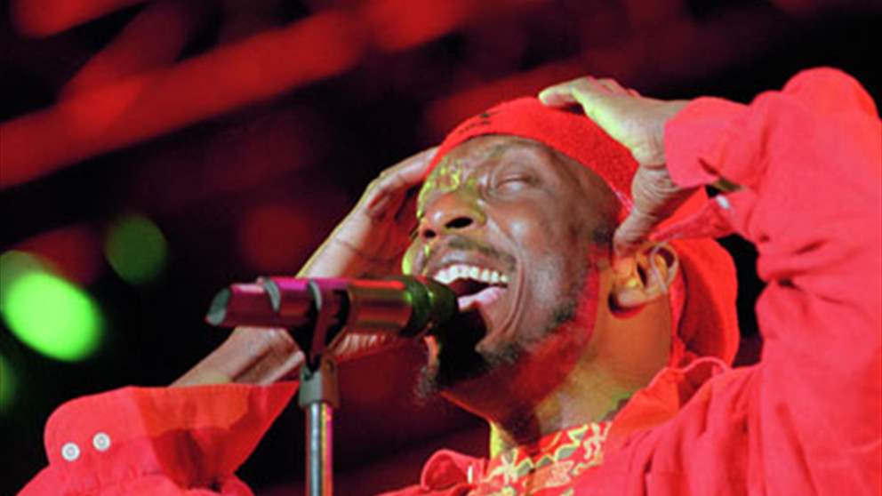 بعد إصابته بالتهاب رئوي… وفاة النجم العالمي جيمي كليف