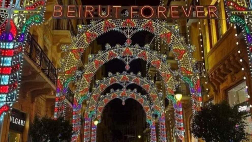 ميلادية أم رمضانية.. زينة بيروت.. هل حيّرتكم؟ (صورة)