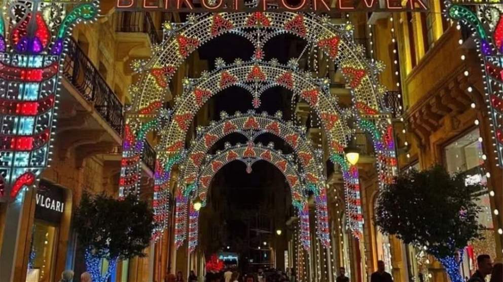 بيروت ترتدي زينة الأعياد ومراسلة الجديد تنقل الصورة