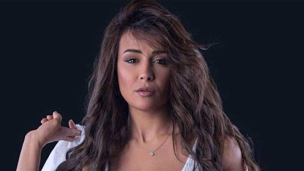 منشورات كندة حنا تثير غضب العاملين في “النويلاتي”؟!ّ