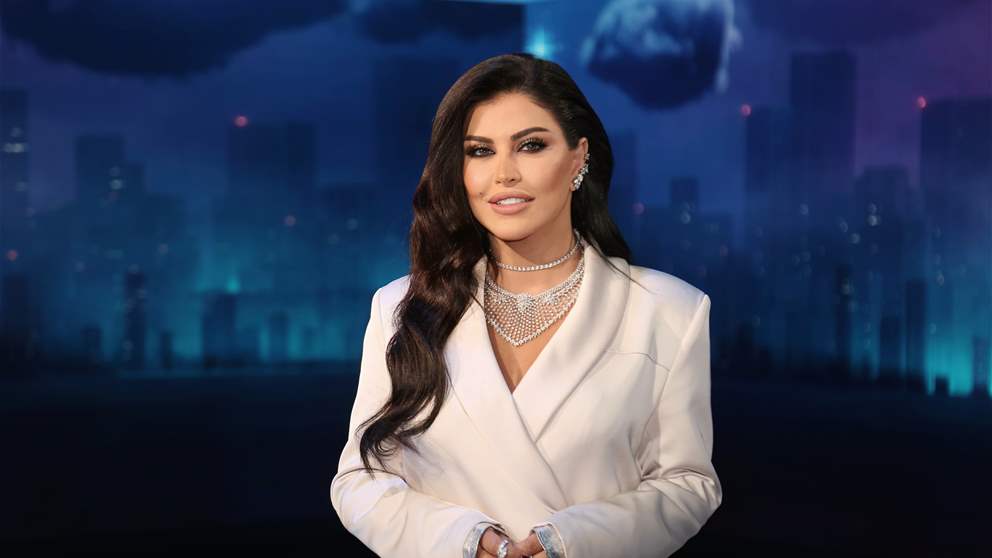 جومانا مراد تتعثر على السجادة الحمراء وفيديو يوثق ما حصل