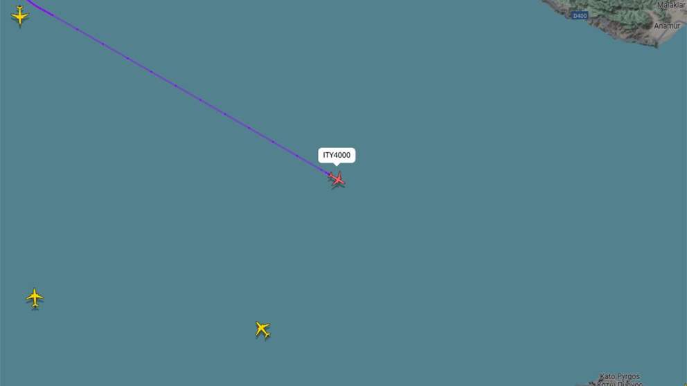 البابا في طريقه الى لبنان.. تابعوا مسار الطائرة مباشرة