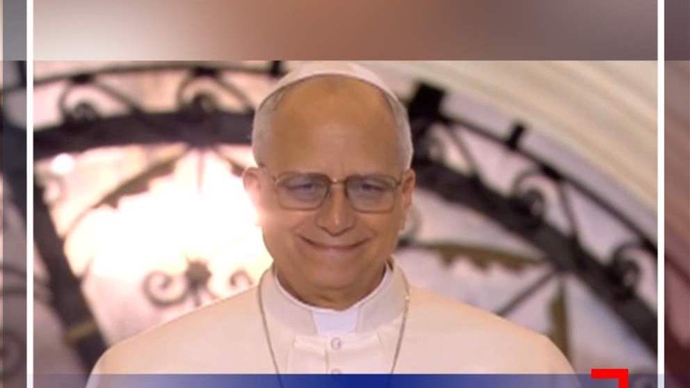 باسبور لبناني لـ"البابا" (فيديو)