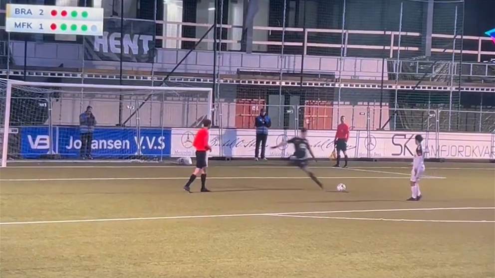 فيديو - ركلة ترجيح "مجنونة" في ملحق الدوري النرويجي
