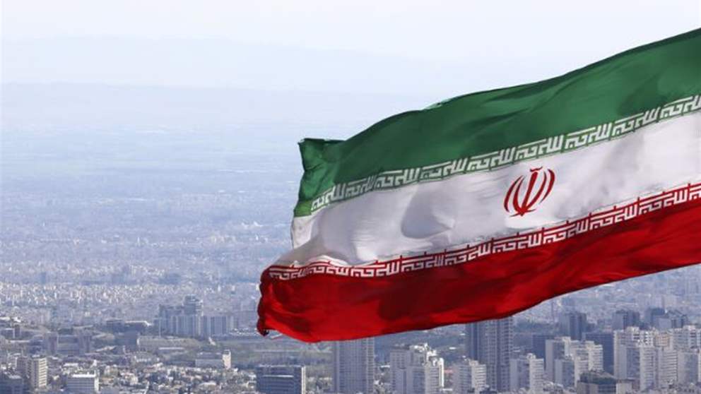 عن سلاح "حزب الله".. الخارجية الايرانية تُعلّق! 