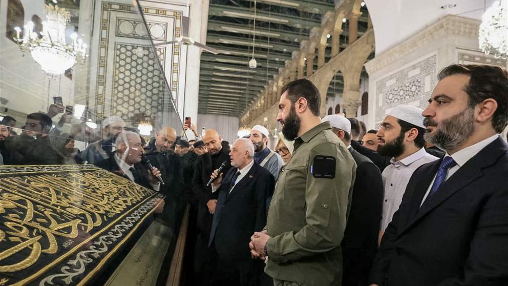 بالصورة- الشرع يكشف عن هدية مقدمة من ولي العهد السعودي