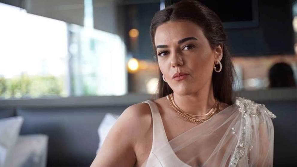 دانا مارديني في رسالة مؤثرة عن يوم التحرير: “سوريا حلمٌ لم يكتمل… والعدالة قادمة”