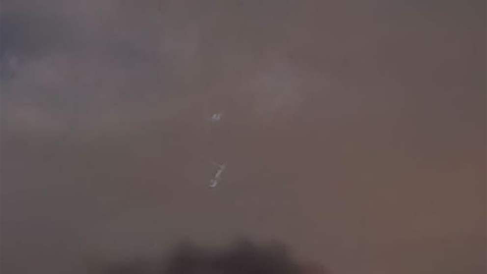 على دفعات وبصواريخ ثقيلة.. ماذا استهدفت اسرائيل ليلاً؟