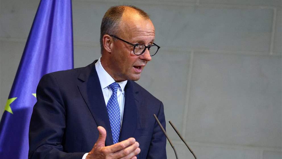 المستشار الألماني للأميركيين: لا تنقذوا الديمقراطية في أوروبا 