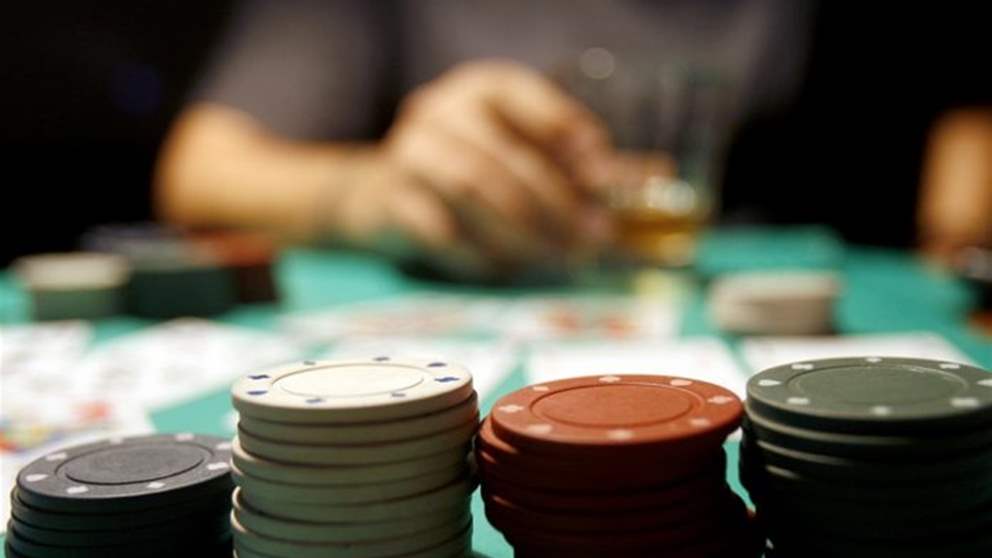 في الضاحية.. مروج قمار خطير بقبضة الأمن 