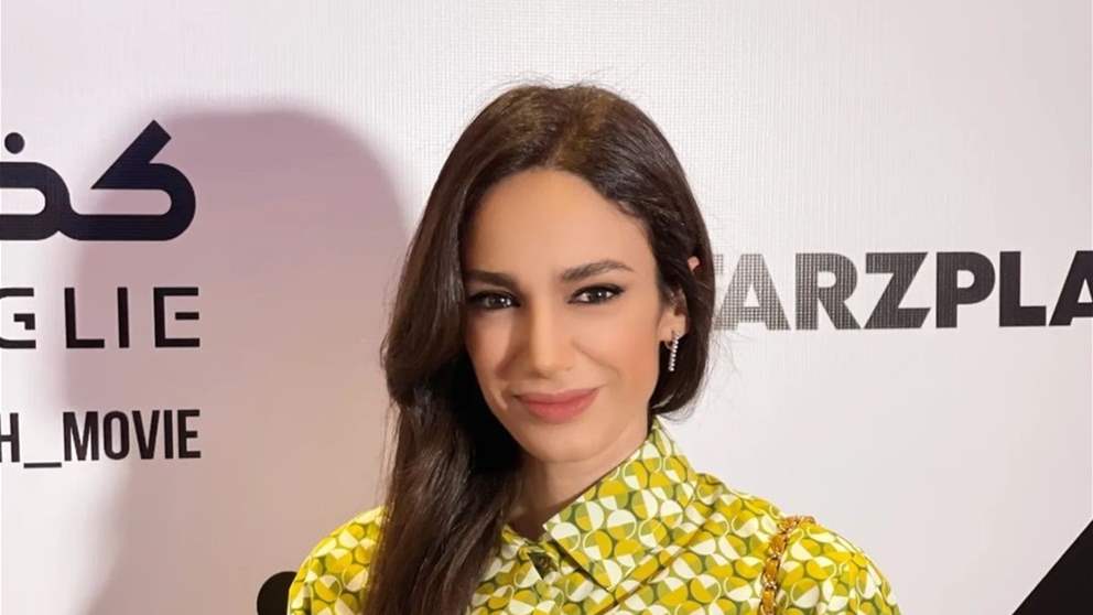 نقل لورا خباز الى المستشفى بعد تعرضها لحادث سير مروع