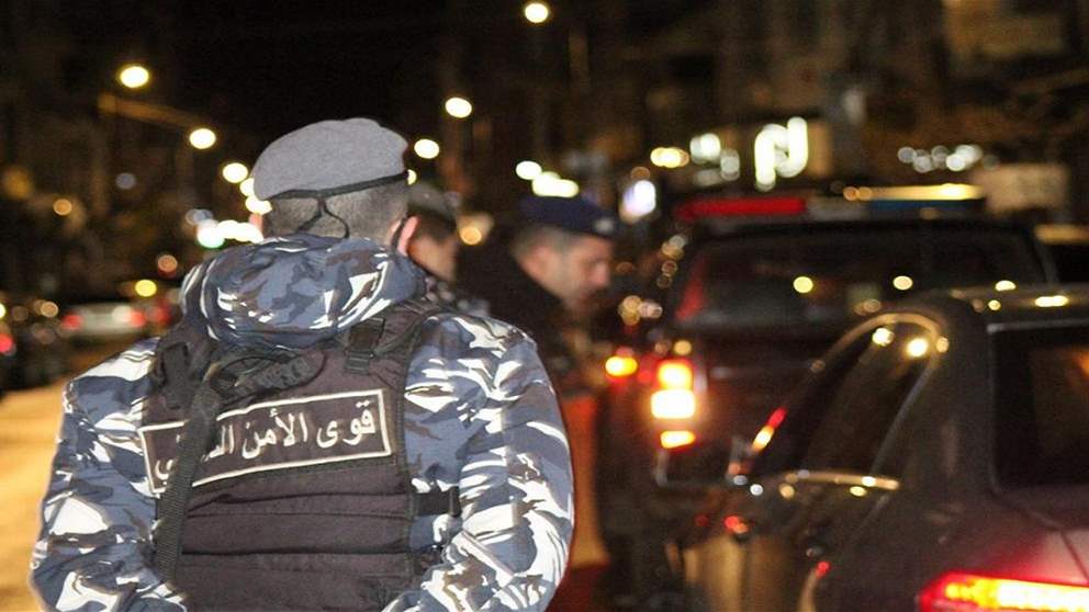 مطلوب يتجوّل.. و"على عينك يا دولة"