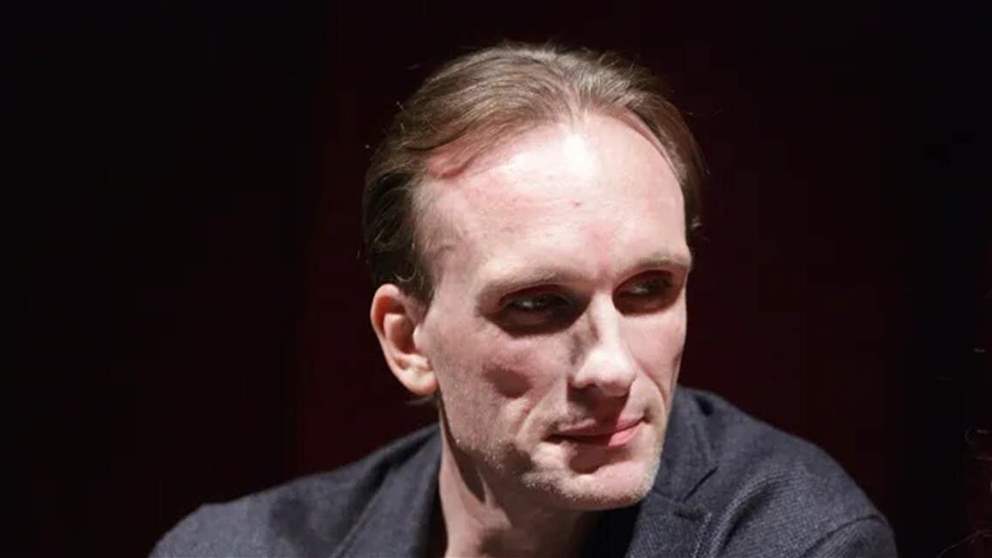 رحيل بيتر غرين أيقونة أدوار الشر في أفلام التسعينيات عن 60 عامًا