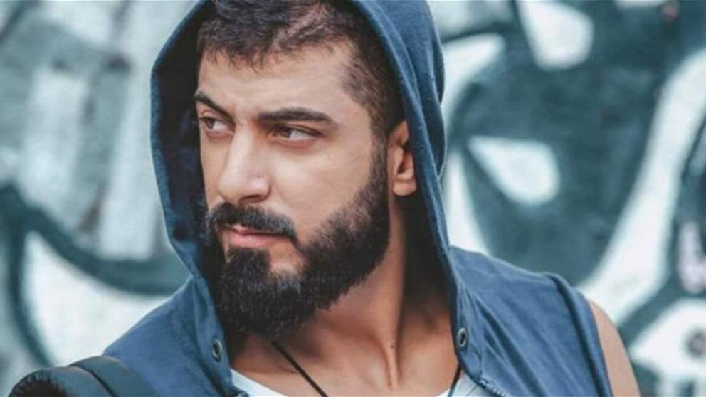 إسماعيل تمر في تصرف لافت من شوارع دمشق برفقة السوريين