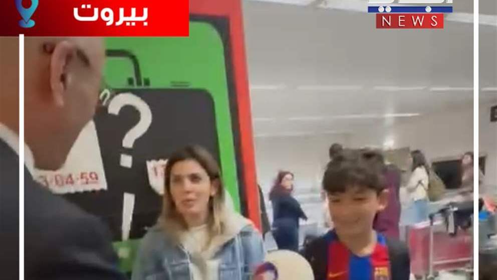 مستقبلاً مسافرين.. وزير الداخلية في جولة بالمطار (فيديو)