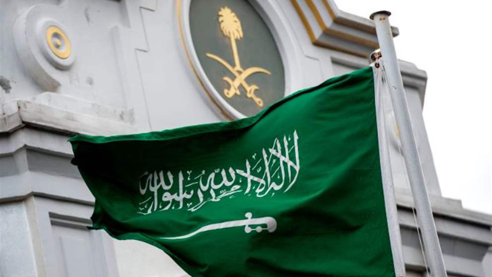 مسؤول في "حزب الله".. في الرياض!