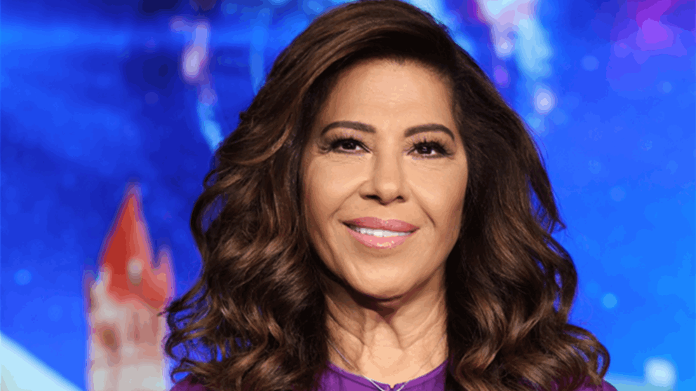 ليلى عبد اللطيف تحسم حقيقة توقعها المثير للجدل : سنة 2026 بلا دراسة ووباء جديد! 