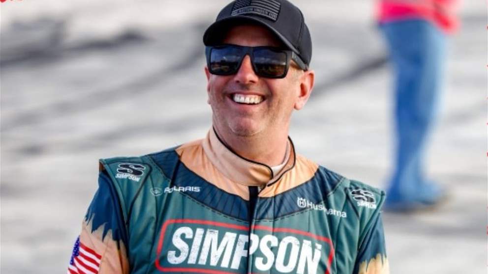 مصرع سائق ناسكار السابق جريج بيفل و6 آخرين بتحطم طائرة خاصة في نورث كارولاينا