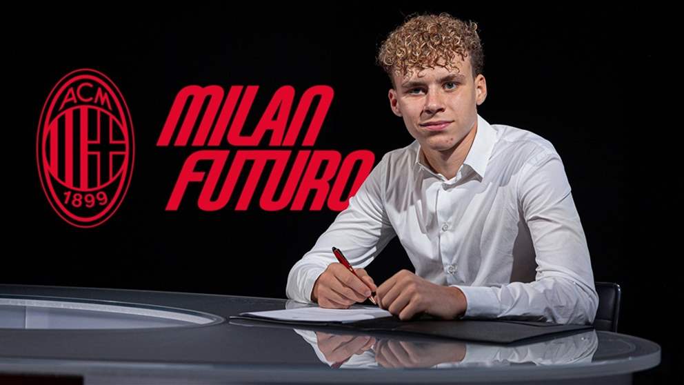 ميلان يربط نجل إبراهيموفيتش بعقده الاحترافي الأول