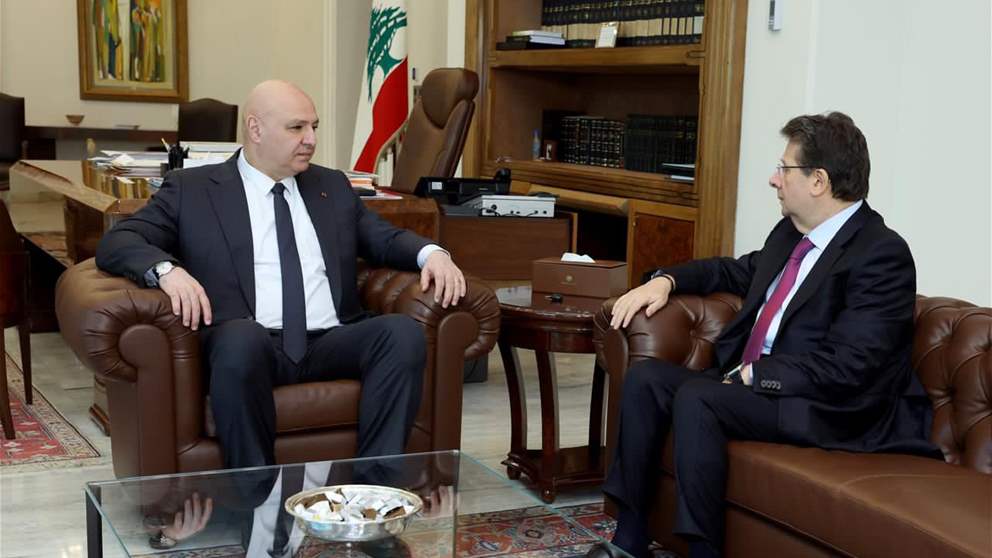 الرئيس عون: الاضراب يشل الدولة ويحرمها من المداخيل