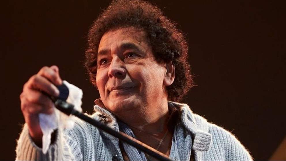 محمد منير يتصدر الترند بسبب حالته الصحية والنقابة تحسم الجدل