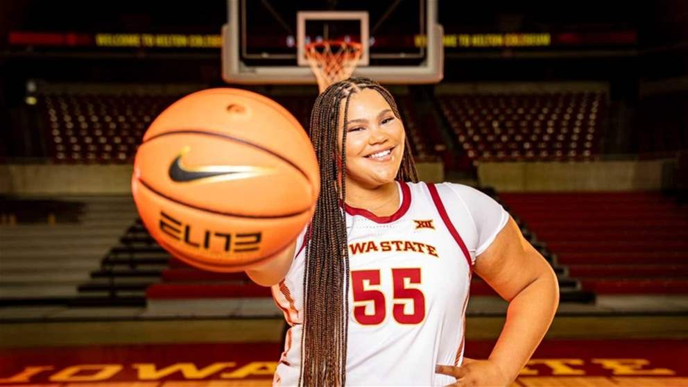 فيديو - أودي كروك تتألق في كرة السلة الجامعية رغم وزنها غير التقليدي