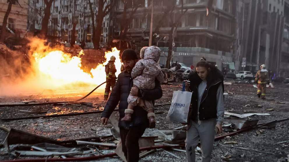 انفجارات قوية في كييف تستبق لقاء ترامب وزيلينسكي 