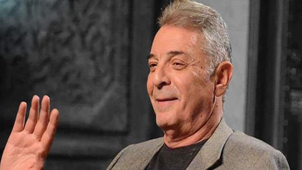 أسامة عبد الفتاح يطمئن الجمهور على الحالة الصحية لمحمود حميدة