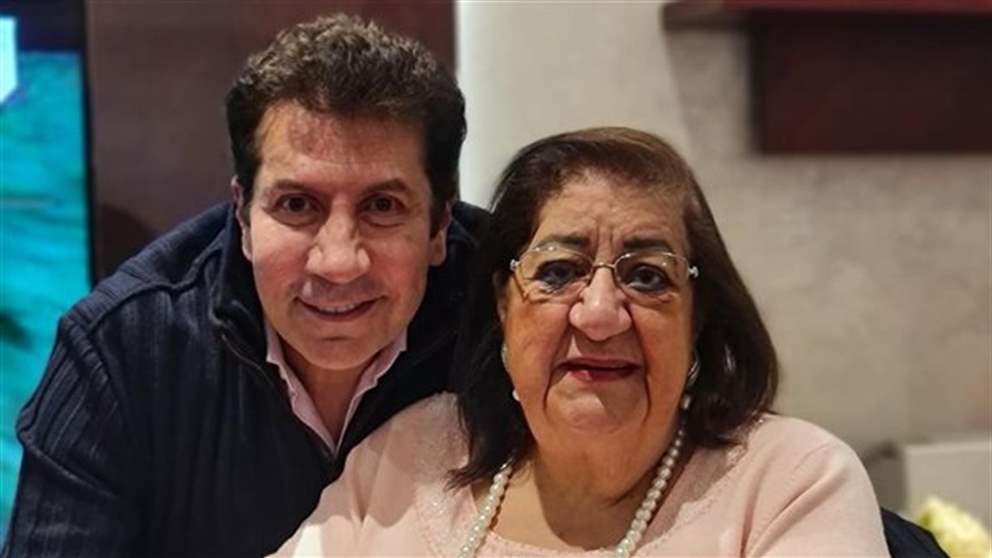 وفاة والدة هاني رمزي بعد صراع مع المرض وأول تعليق له محزن 