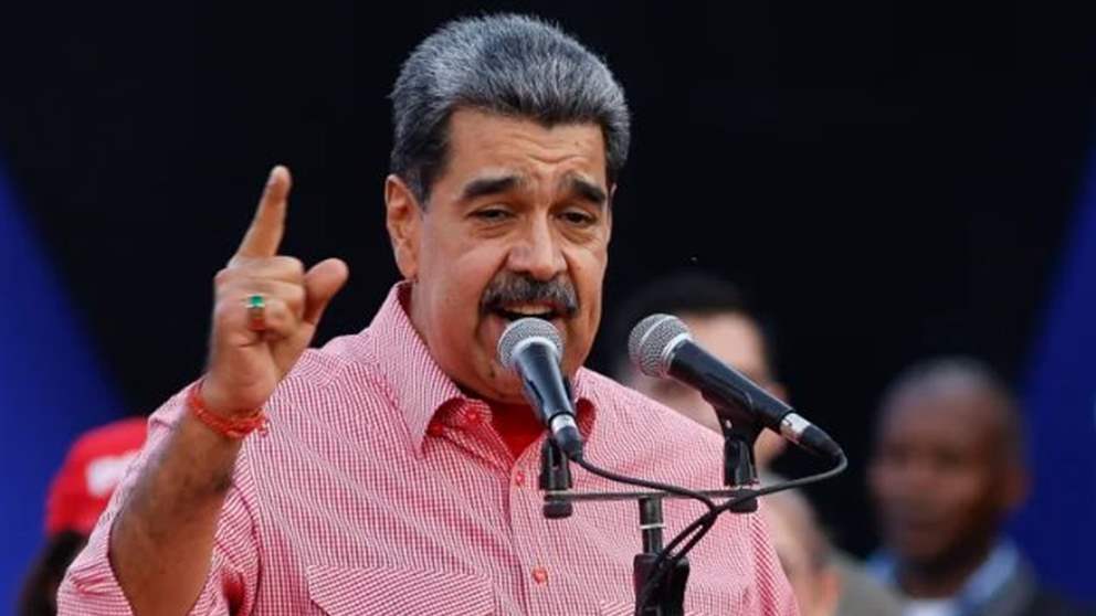 "مادورو مكبل اليدين ومعصوب العينين".. نشرها ترامب! (صورة)