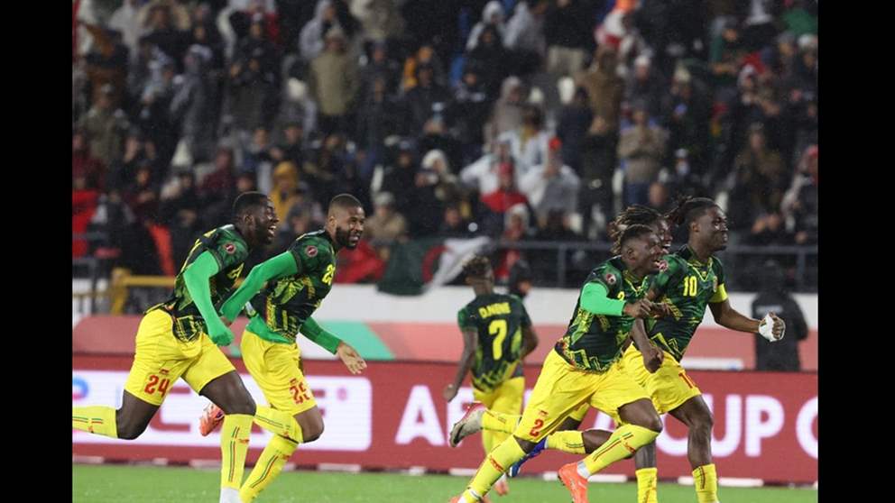 منتخب مالي .. أغرب ما في كرة القدم