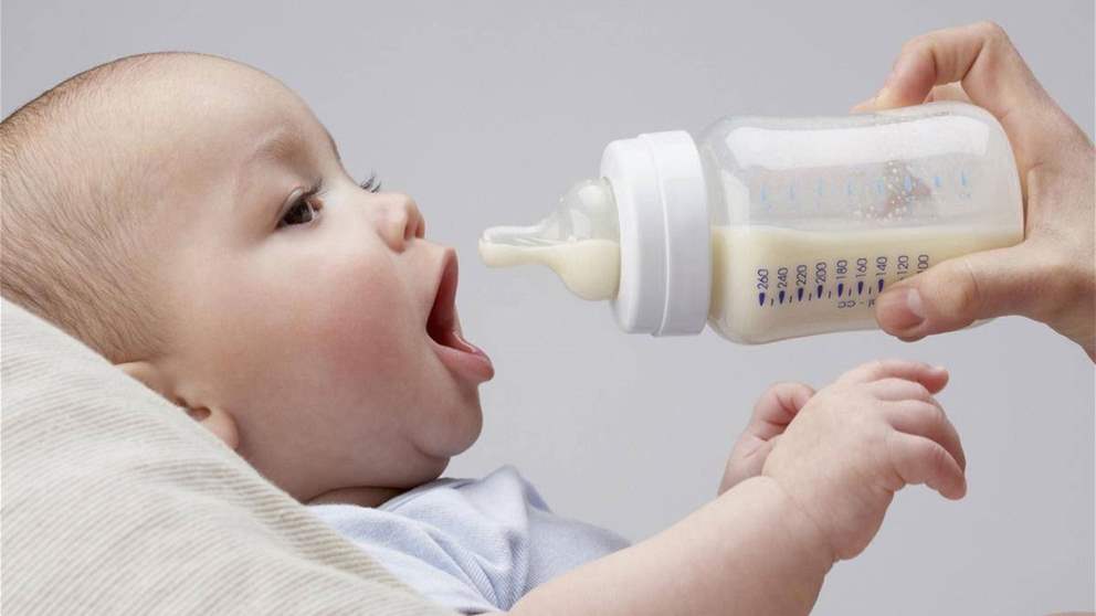 "مواد سامة" .. نستله تسحب كميات من حليب الأطفال