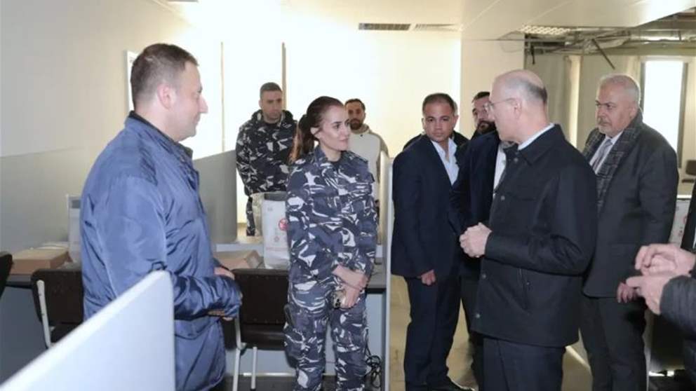 جولة لوزير الداخلية في مبنى هيئة إدارة السير