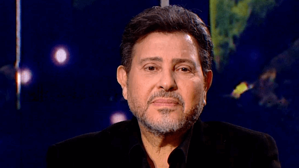 هاني شاكر يتعرض لوعكة صحية مفاجئة وينقل الى المستشفى