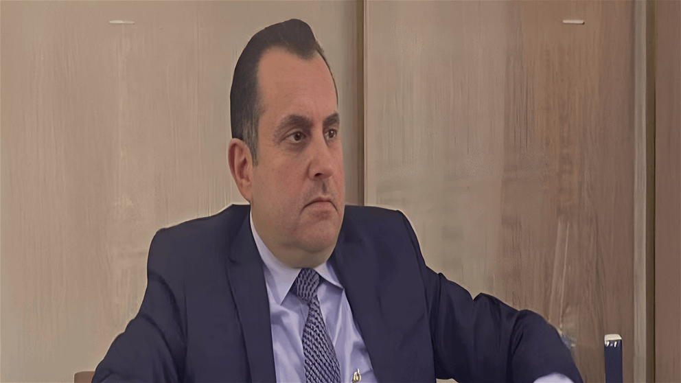 ابتزاز وانتحال صفة وغيرها.. القضاء يدعي على "أبو عمر" وعريمط ونجله