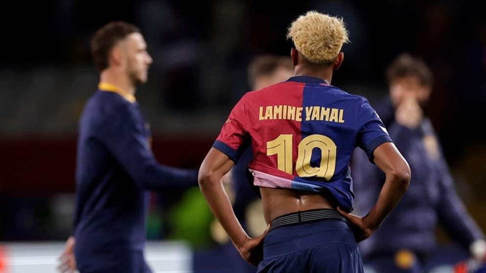 برشلونة يقترب من بيع مساحة إعلانية على ظهر القميص لأول مرة