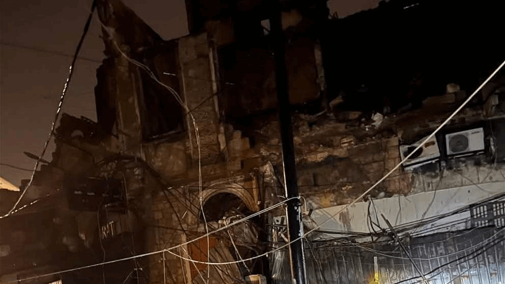 فجراً.. انهيار مبنى في طرابلس (شاهد الفيديو) 