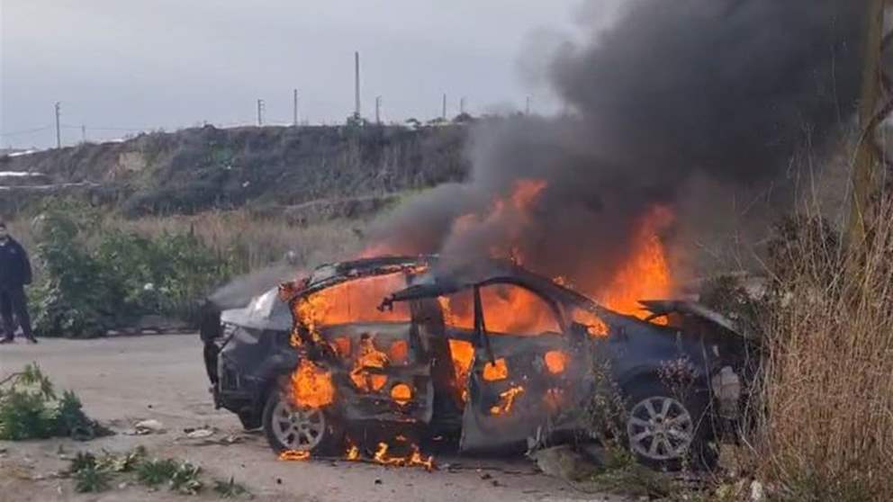 بالفيديو - استهداف سيارة على طريق الزهراني