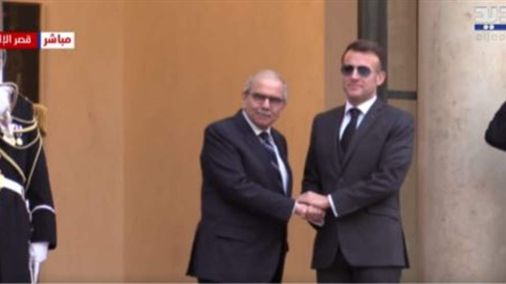 شاهد بالفيديو لحظة استقبال ماكرون للرئيس سلام