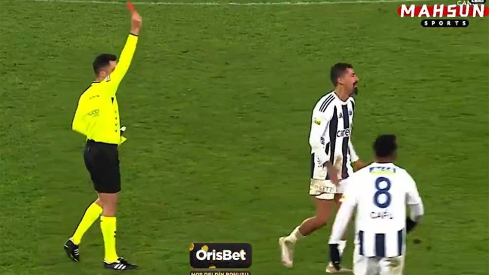 فيديو - إنذاران في ثوانٍ: طرد يثير الجدل