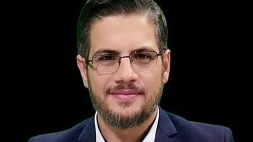 الغارة الإسرائيلية إستهدفت إعلامياً في قناة المنار (صورة)