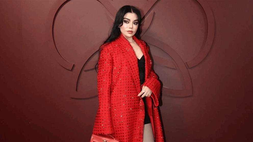 عفوية وأناقة.. هيفاء وهبي وديما قندلفت تشعلان أسبوع الموضة في باريس